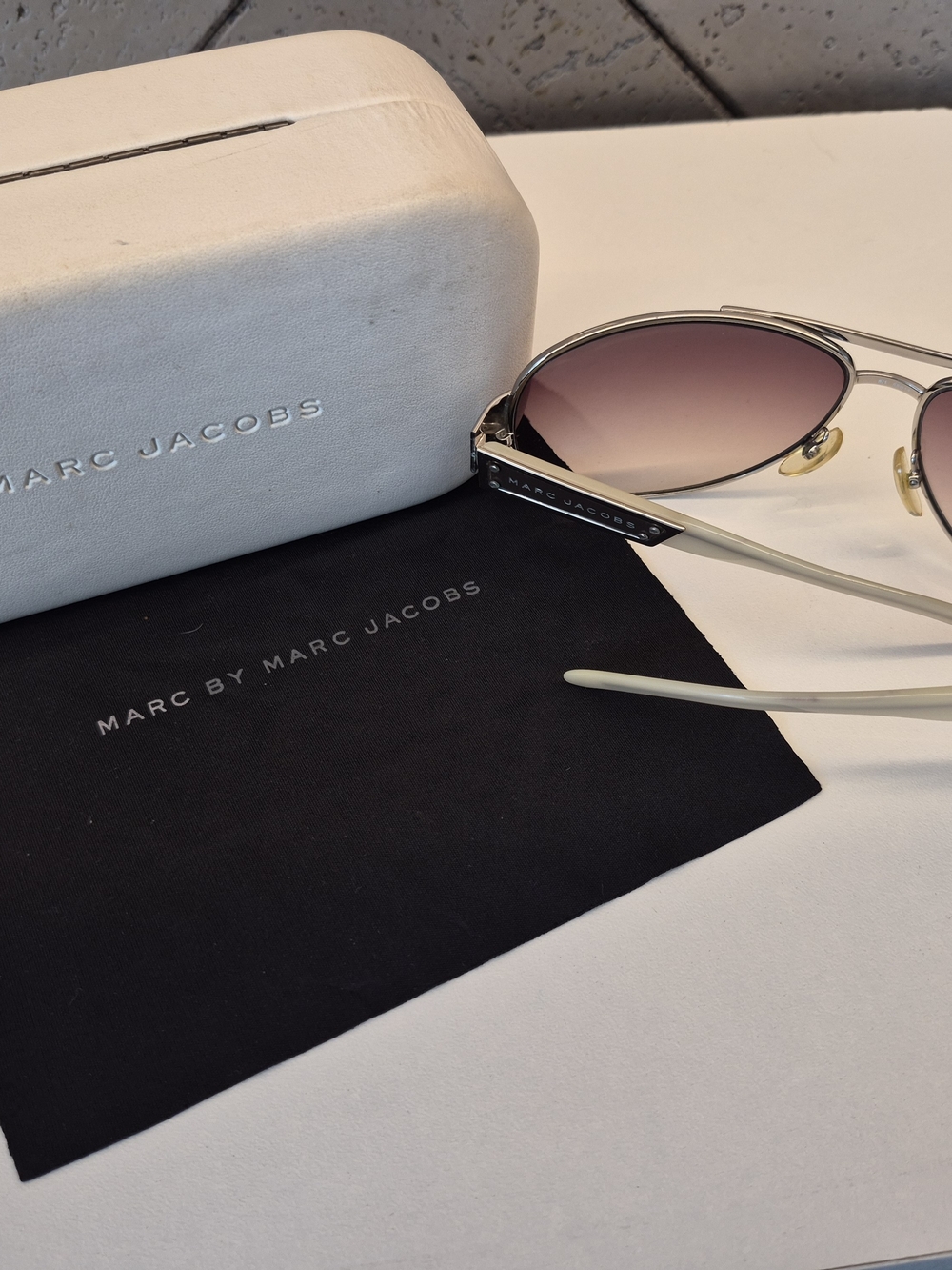Marc Jacobs US125 Aviator Sunglasses in Gradient Pink, Silver Metal